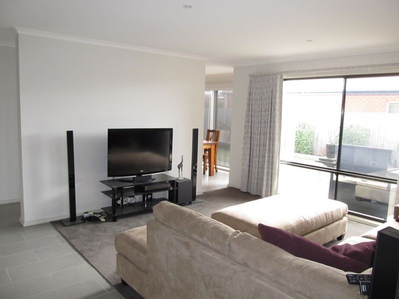 4B Balmoral Crescent, Bairnsdale VIC 3875