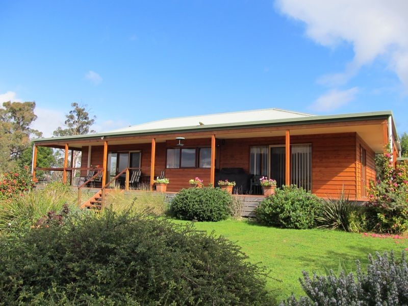 112 Great Alpine Road, Bruthen VIC 3885