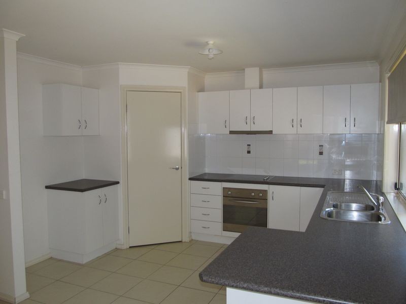 2/104 Mckean Street, Bairnsdale VIC 3875