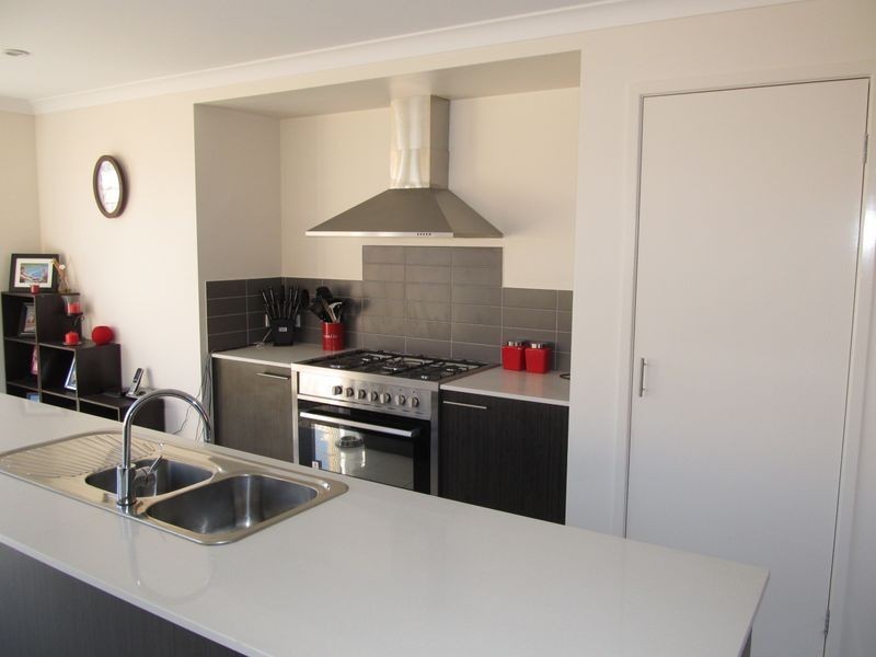 2/21 Fison Avenue, Bairnsdale VIC 3875