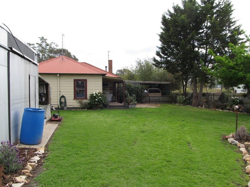 616 Lindenow Glenaladale Road, Lindenow South VIC 3875