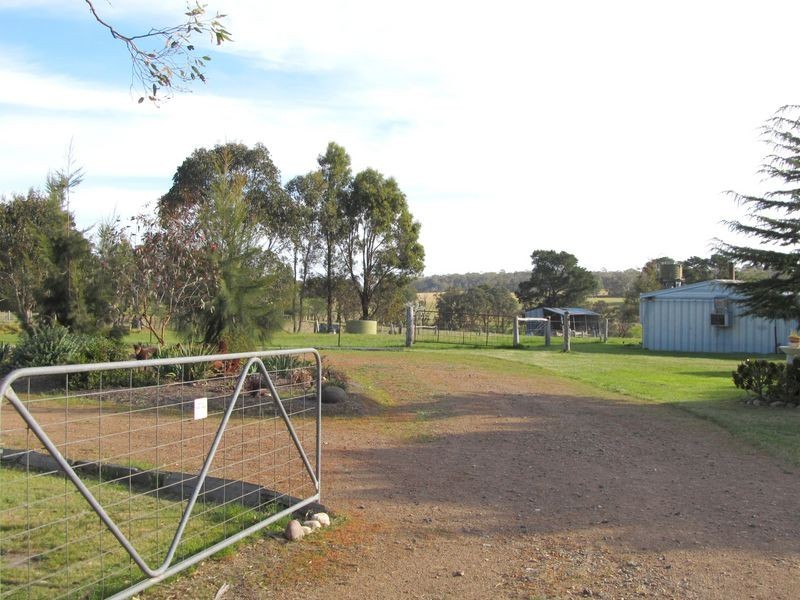 517 Swan Reach Road, Bumberrah VIC 3902