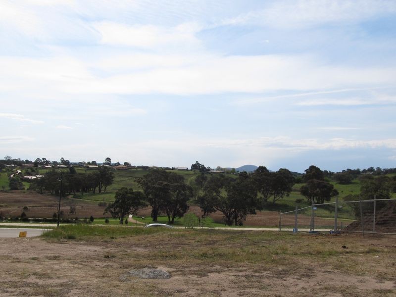 24 Lorimer Drive, Bairnsdale VIC 3875