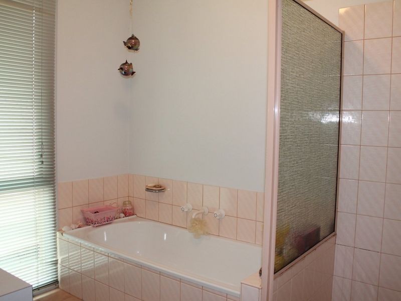 8 Bluff Court Eastwood, Bairnsdale VIC 3875