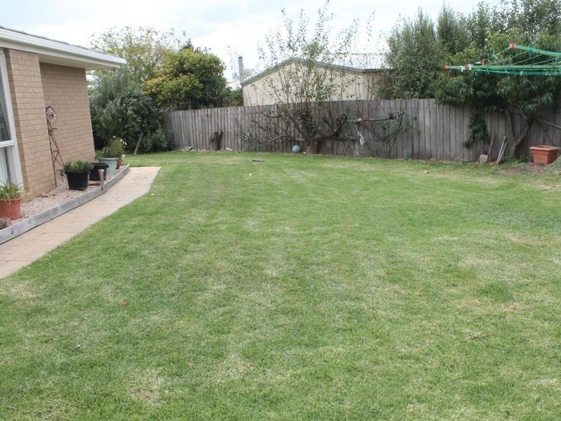 8 Bluff Court Eastwood, Bairnsdale VIC 3875