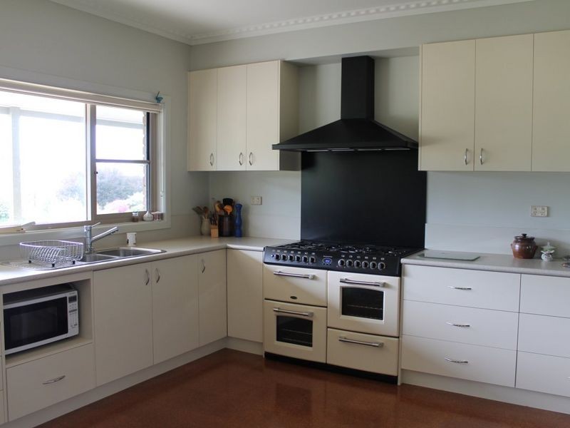 41 Nicholson – Sarsfield Road, Nicholson VIC 3882
