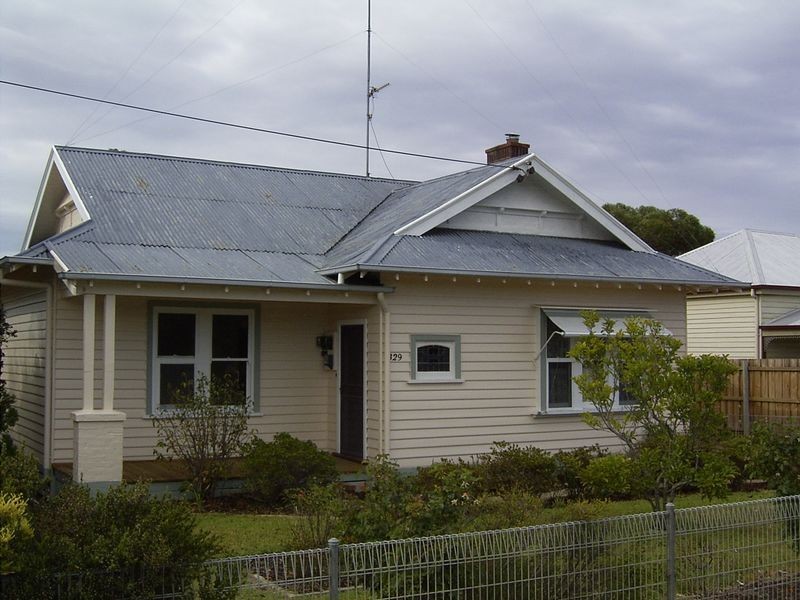 329 Main Street, Bairnsdale VIC 3875