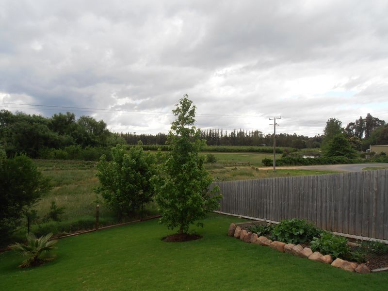 8 Riley Street, Bairnsdale VIC 3875