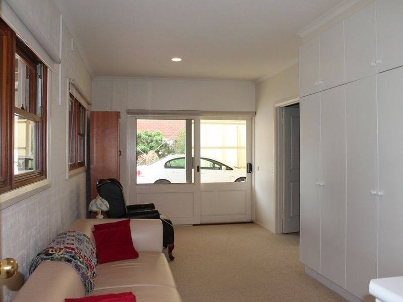 8 Riley Street, Bairnsdale VIC 3875