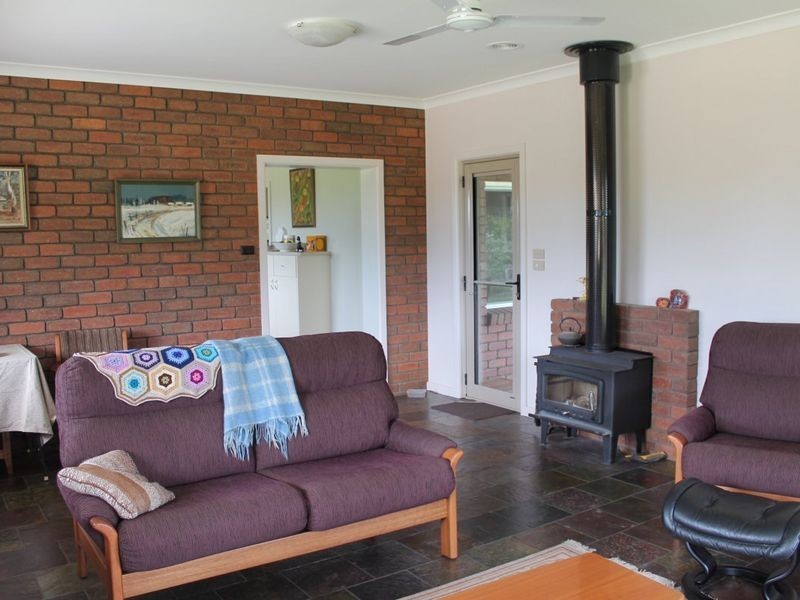 41 Sarsfield Road, Nicholson VIC 3882