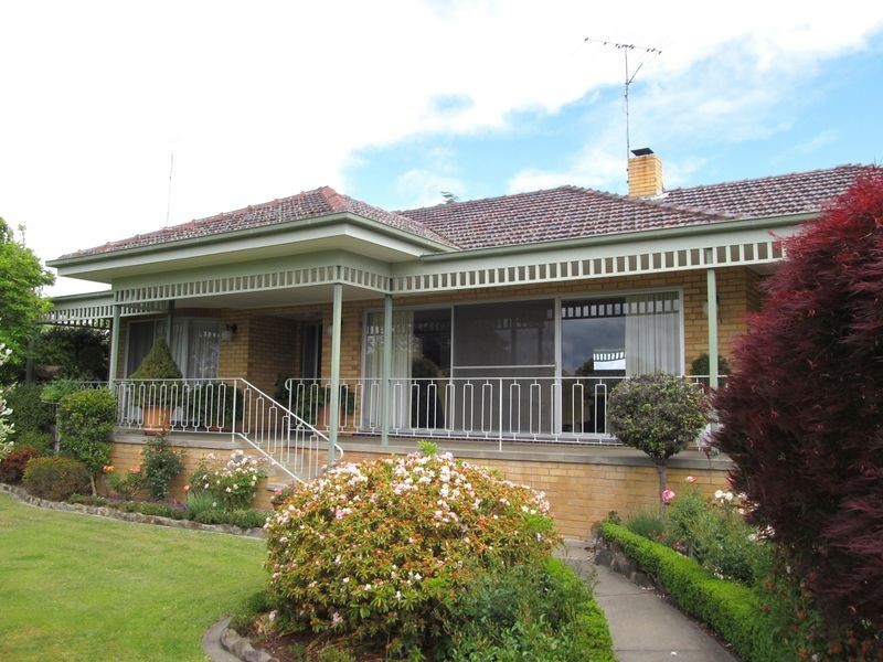 71 Riverine Street, Bairnsdale VIC 3875