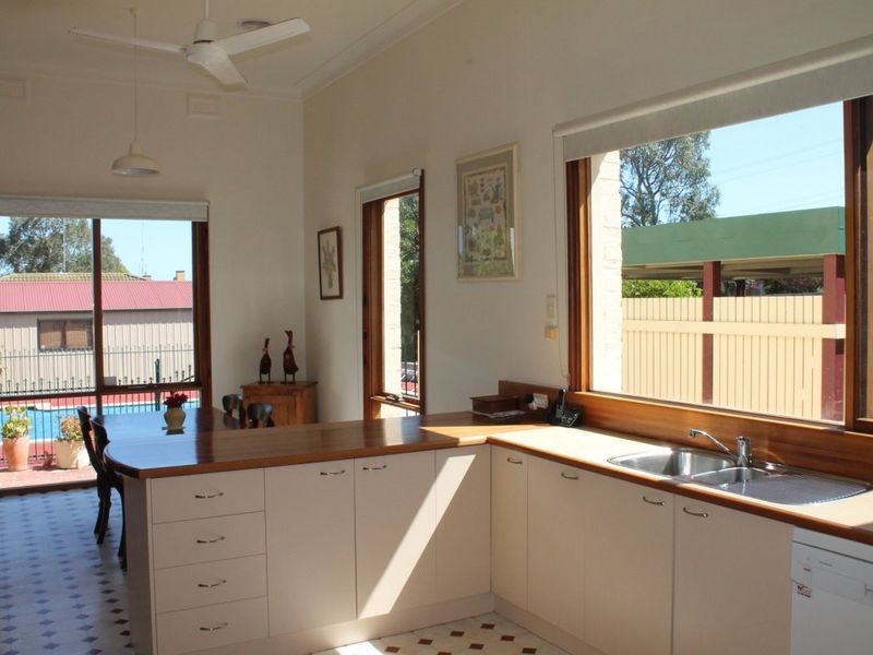 49 Murphy Street, Bairnsdale VIC 3875