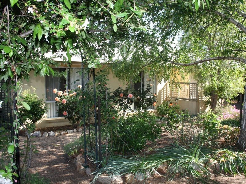 4 Nicole Court, Wy Yung VIC 3875