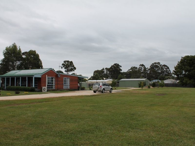9 & 11 Sutton street, Cann River VIC 3890