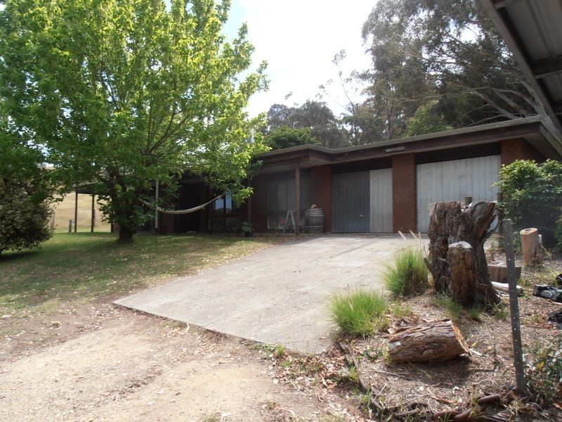 239 Baines Road, Tambo Upper VIC 3885