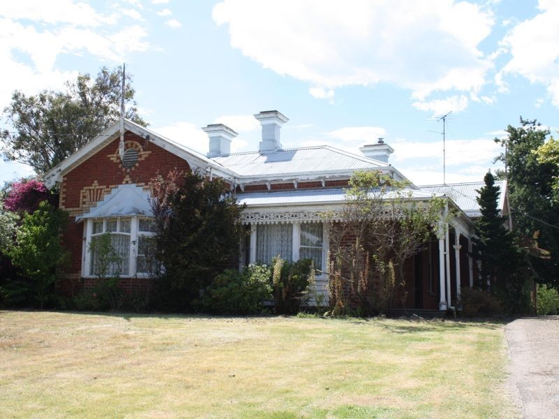 9 Macrae St, Bairnsdale VIC 3875