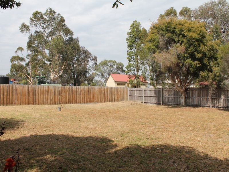 147-149 Main Rd, Lindenow VIC 3865