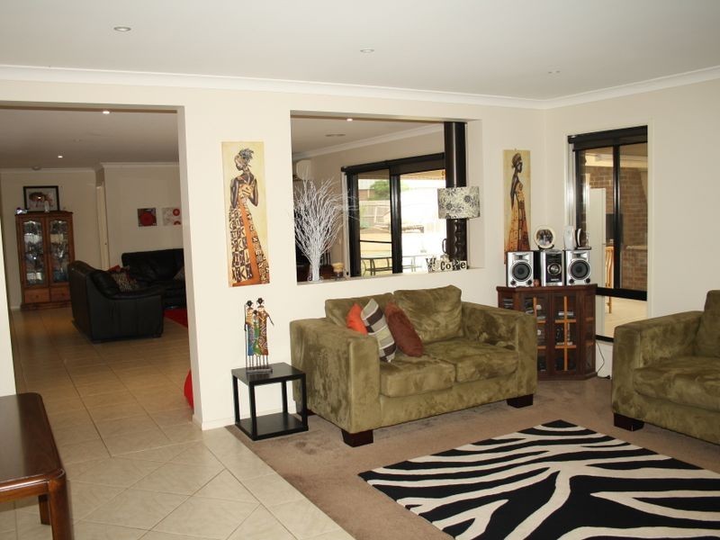 10 Kooralbyn Court Eastwood, Bairnsdale VIC 3875