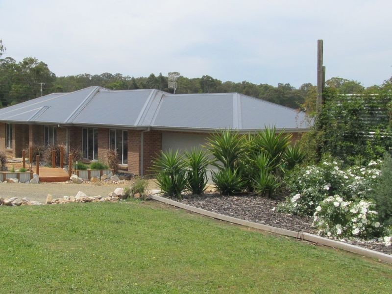11 School Road, Sarsfield VIC 3875