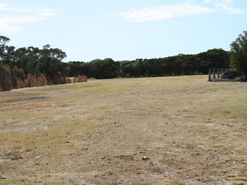 83-85 Hollands Landing Rd, Hollands Landing VIC 3875