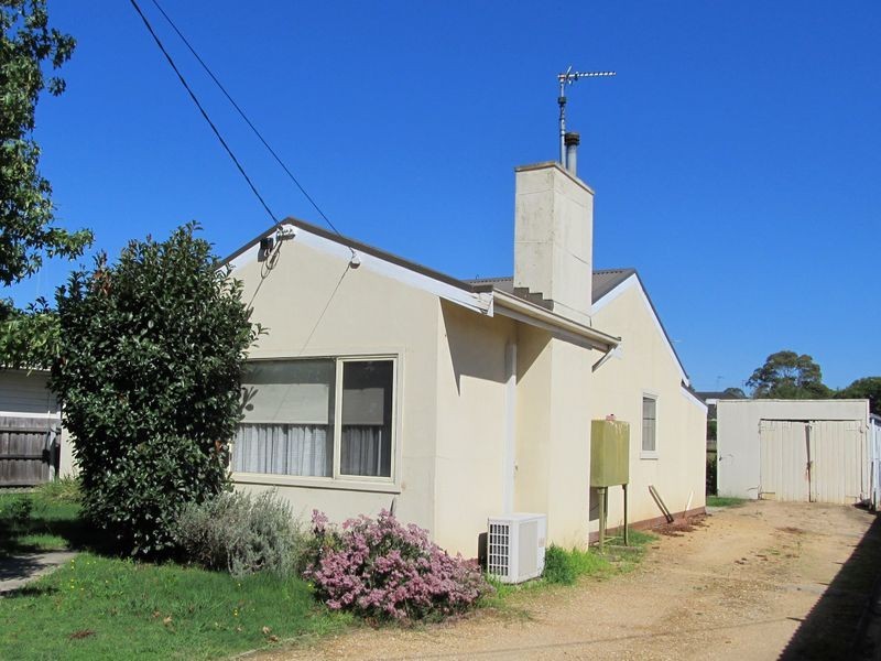74 Goold Street, Bairnsdale VIC 3875