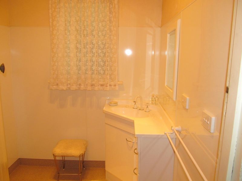 74 Goold Street, Bairnsdale VIC 3875