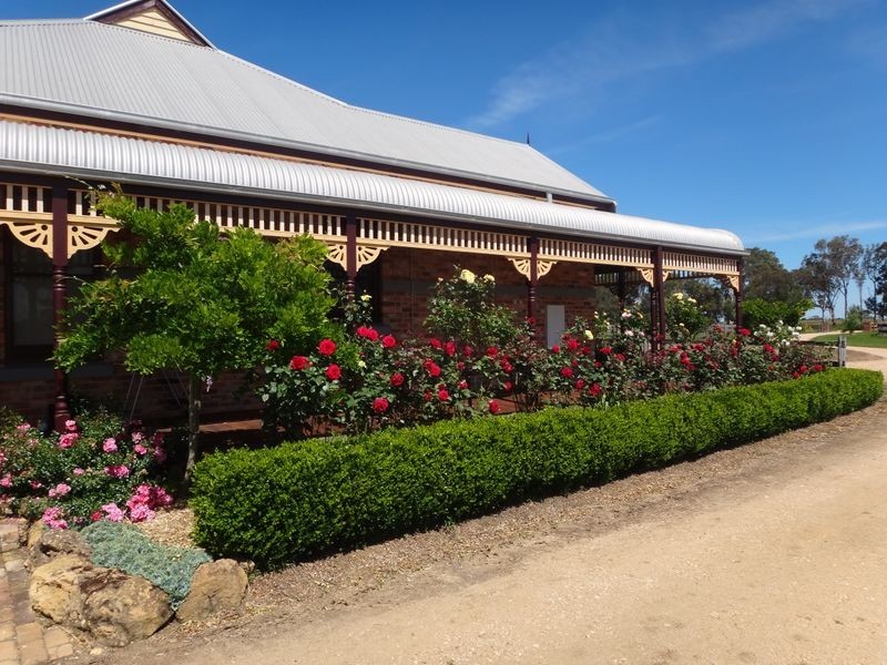 445 Races Lane Hillside, Bairnsdale VIC 3875