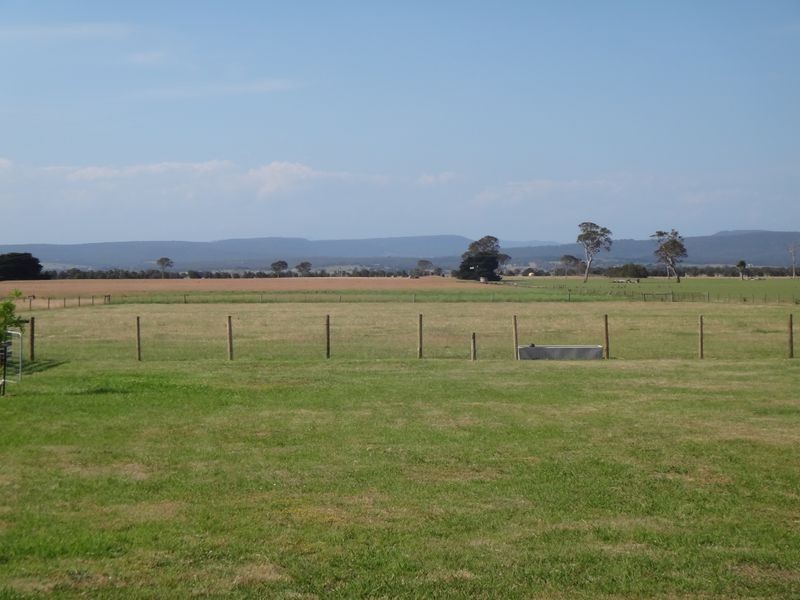 445 Races Lane Hillside, Bairnsdale VIC 3875