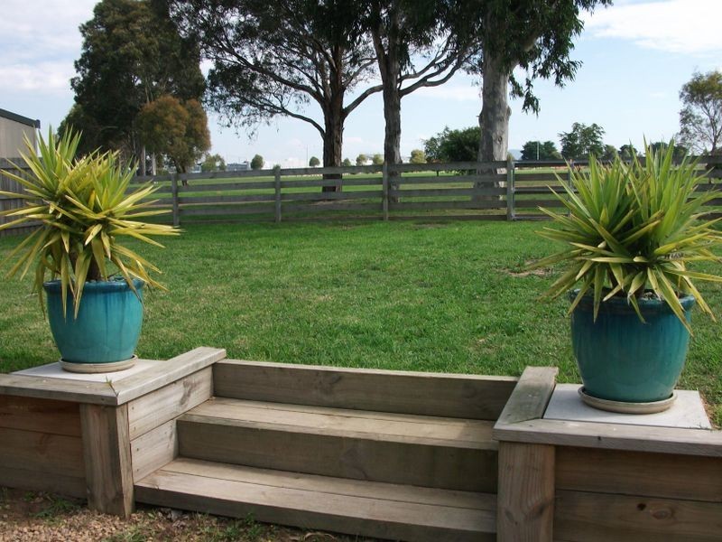 89 Gatehouse Drive, Bairnsdale VIC 3875