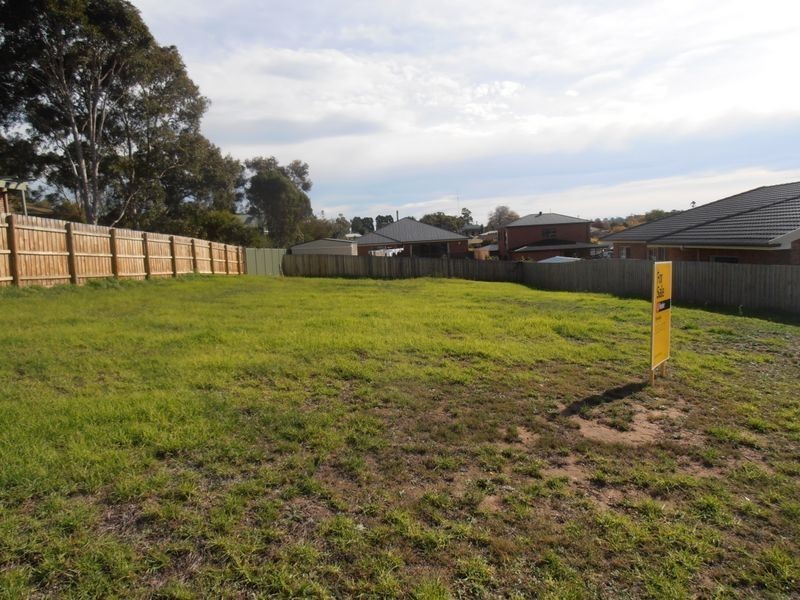 12/11 Kollmorgen Place, Bairnsdale VIC 3875