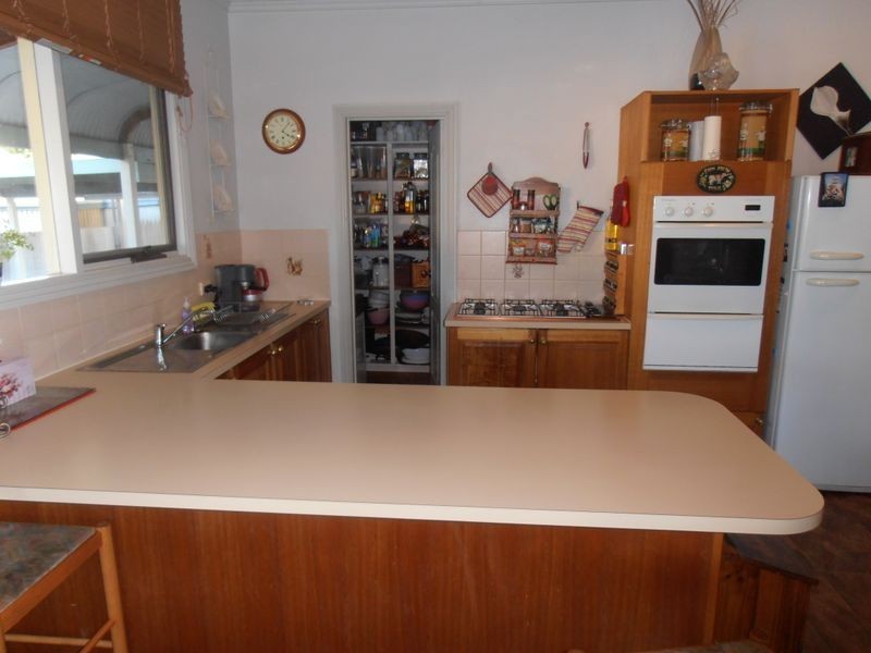 13 Ross Street, Bairnsdale VIC 3875