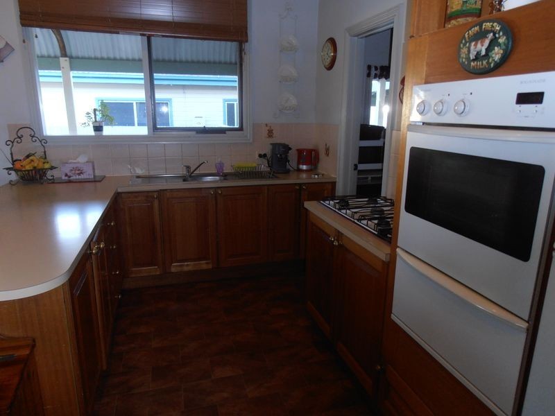 13 Ross Street, Bairnsdale VIC 3875