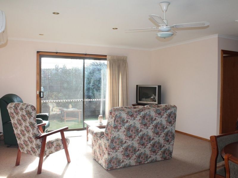 1/96 Wallace Street, Bairnsdale VIC 3875