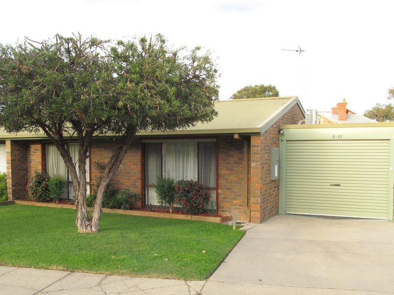 2/111 Day Street, Bairnsdale VIC 3875