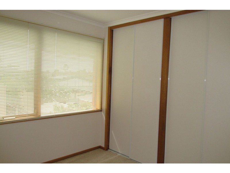 6 Hugh Court, Bairnsdale VIC 3875