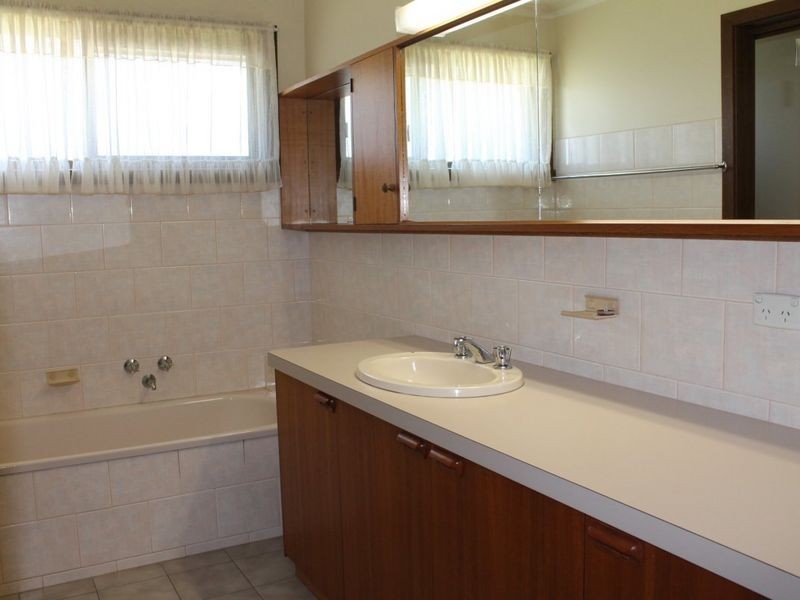 4/156 Bullumwaal Road  Wy Yung, Bairnsdale VIC 3875