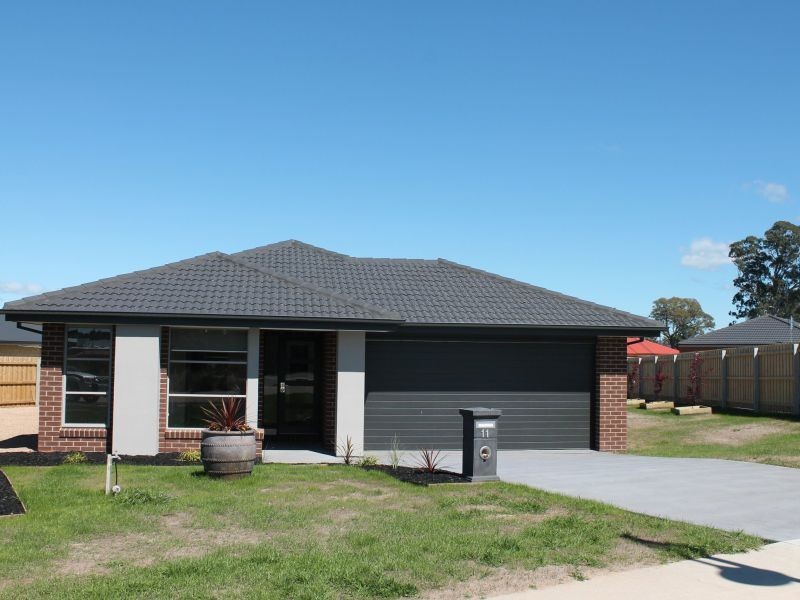 11 The Billabong, Bairnsdale VIC 3875