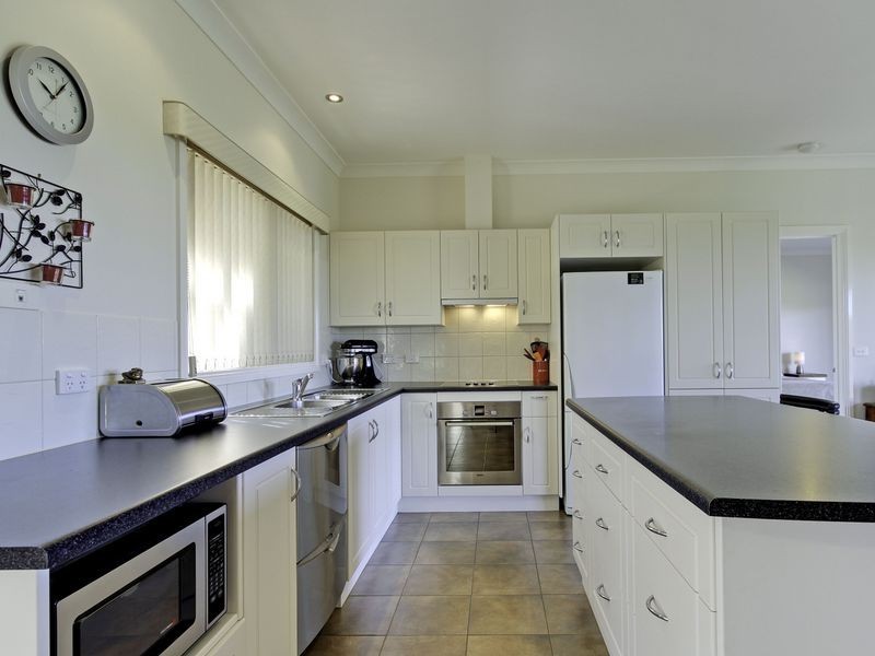 160 Phillips Lane, Lucknow VIC 3875