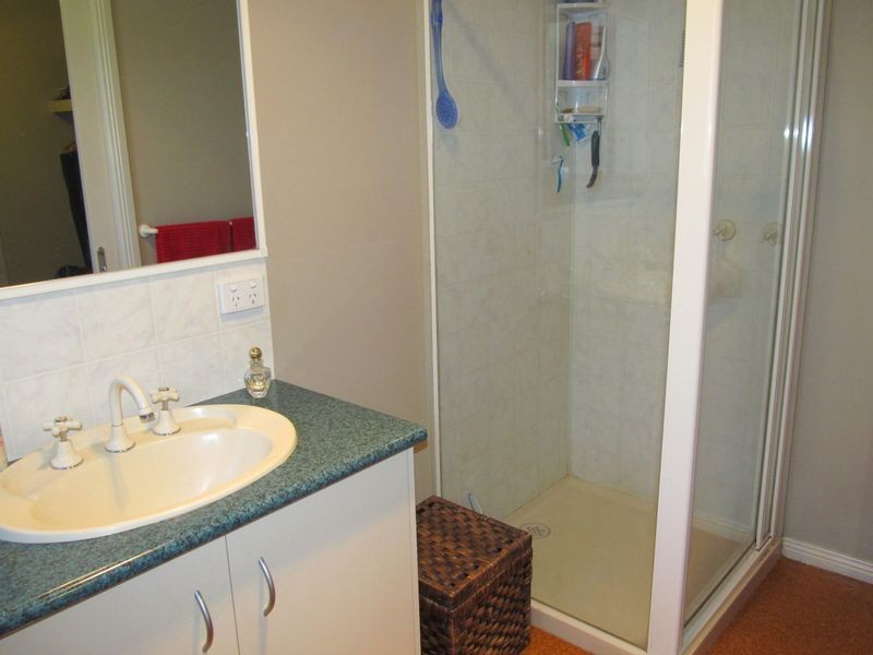 7 Suding Close, Wy Yung VIC 3875