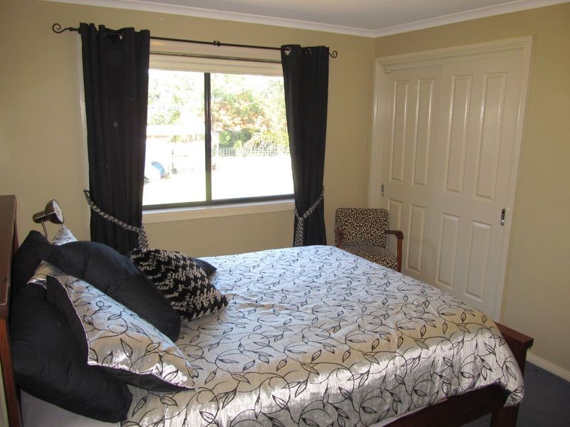 7 Suding Close, Wy Yung VIC 3875