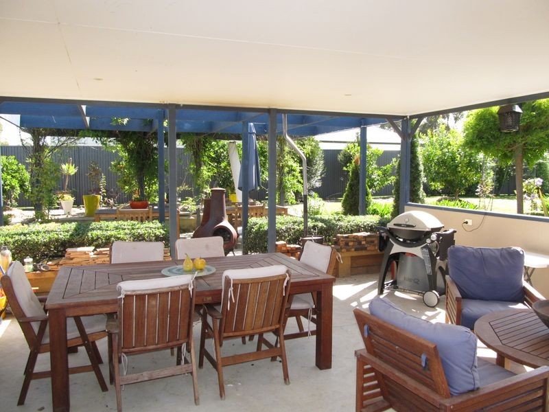 7 Suding Close, Wy Yung VIC 3875