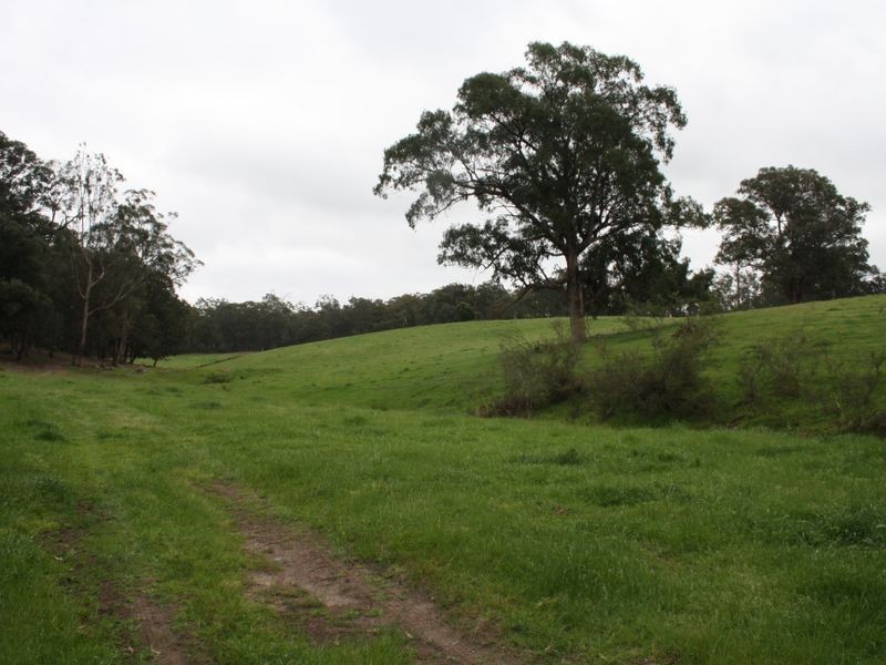 495 Waterholes Road, Clifton Creek VIC 3875