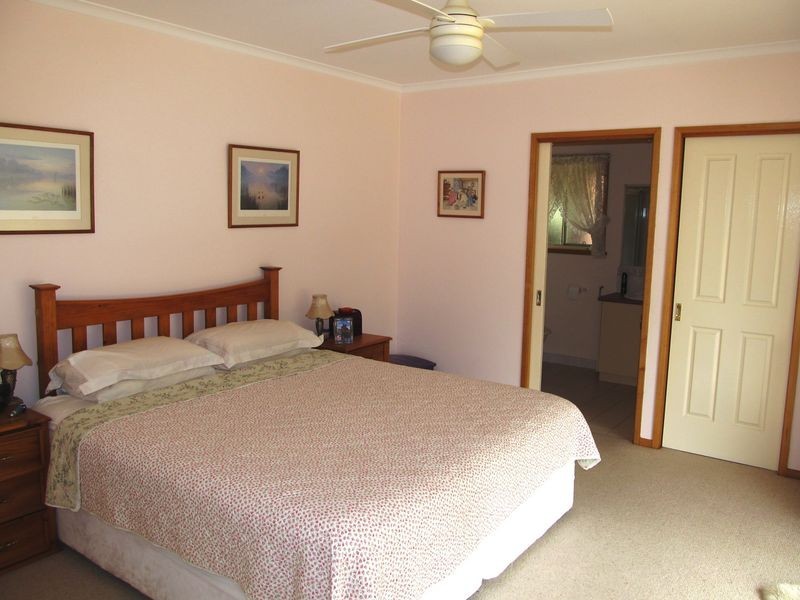 39 Amberly Drive, Nicholson VIC 3882