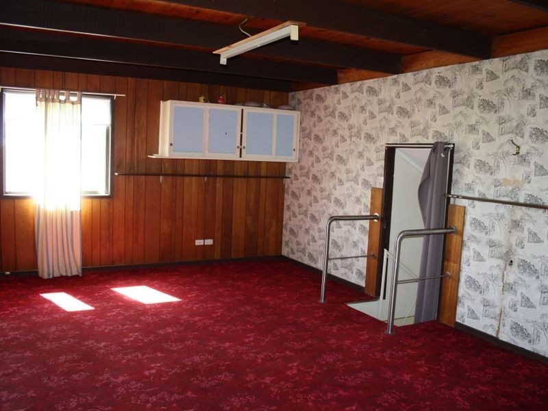 82 Wallace Street, Bairnsdale VIC 3875