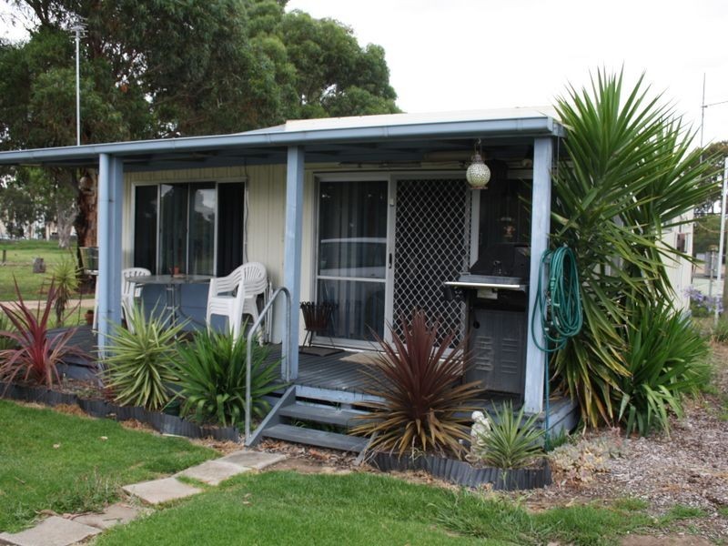133/139 Princes Hwy (Big 4 C/Park), Bairnsdale VIC 3875