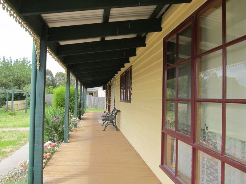 45 Hoyt Street, Lindenow VIC 3865