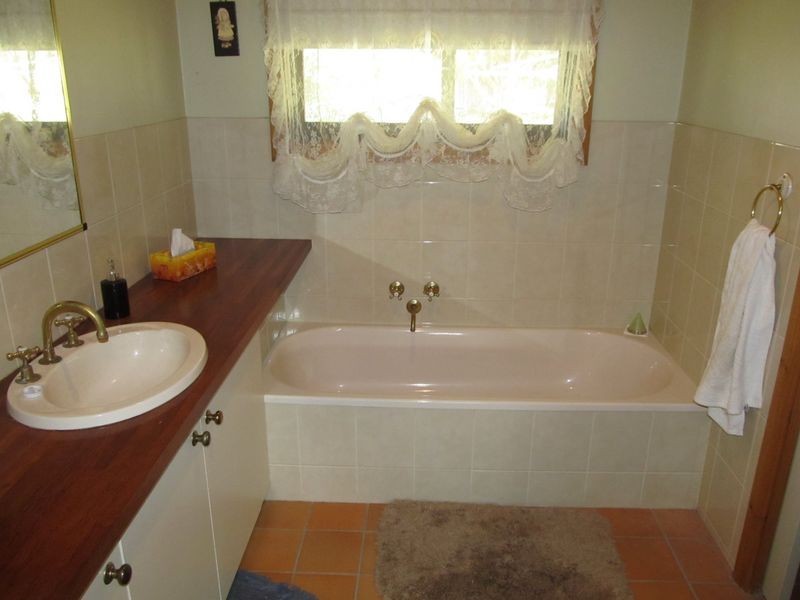 45 Hoyt Street, Lindenow VIC 3865