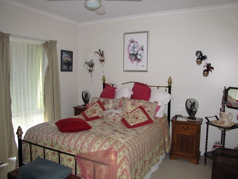 4 Besley Street, Bruthen VIC 3885