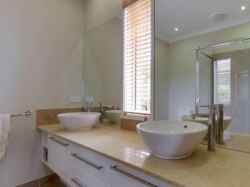 43 Flinns Road, Bairnsdale VIC 3875