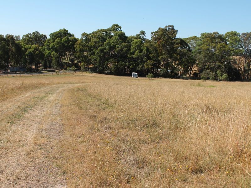 635 Olivers Road, Nicholson VIC 3882